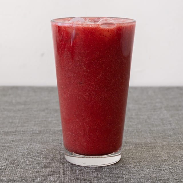  Fresh Strawberry Juice.